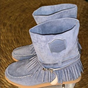 Chuner Fringed Booties NWOT
